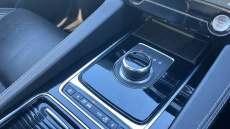 Jaguar F-Pace 2.0d [180] Chequered Flag 5dr Auto AWD Diesel Estate